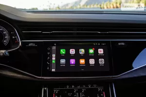 Интеграция смартфона с Apple CarPlay